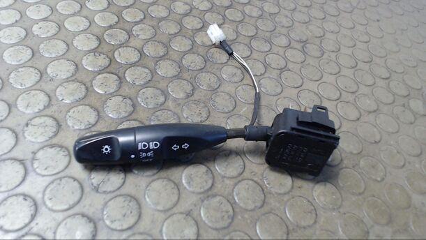 Foto: BLINKERSCHALTER/ KOMBISCHALTER eines Daewoo Nexia 1.5 Exclusive