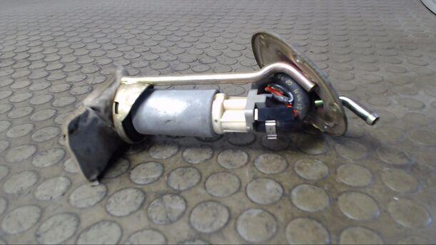 Foto: KRAFTSTOFFPUMPE eines Daewoo Nexia 1.5 Exclusive