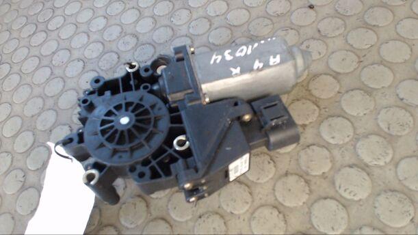 Foto: FENSTERHEBERMOTOR VORN RECHTS eines Audi A4 1.8