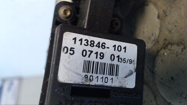 Foto: FENSTERHEBERMOTOR VORN RECHTS eines Audi A4 1.8