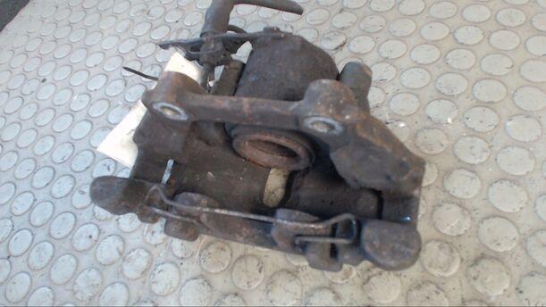 Foto: BREMSSATTEL VORN RECHTS eines Audi A4 1.8