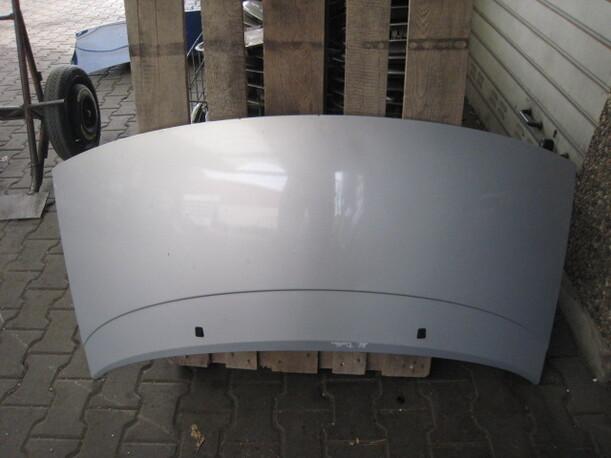 Foto: MOTORHAUBE eines VW Sharan 2.0 Exclusive