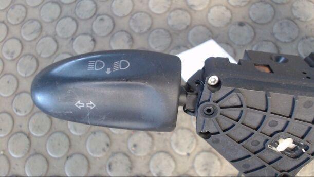 Foto: KOMBISCHALTER eines VW Sharan 1.9 TDI