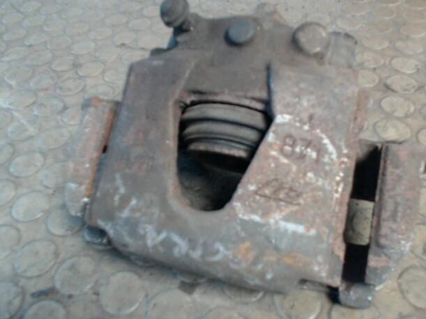 Foto: BREMSSATTEL VORN RECHTS eines Opel Vectra Top