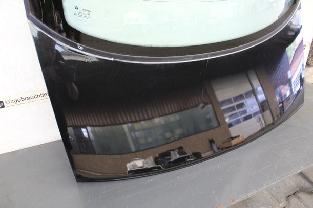 Foto: HECKKLAPPE / HECKDECKEL eines Opel Calibra Exclusive