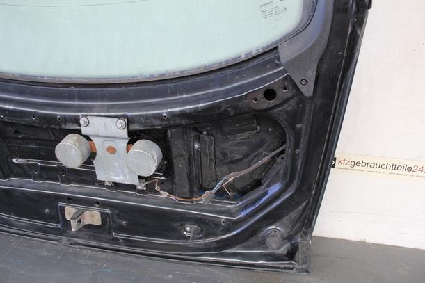 Foto: HECKKLAPPE / HECKDECKEL eines Opel Calibra Exclusive