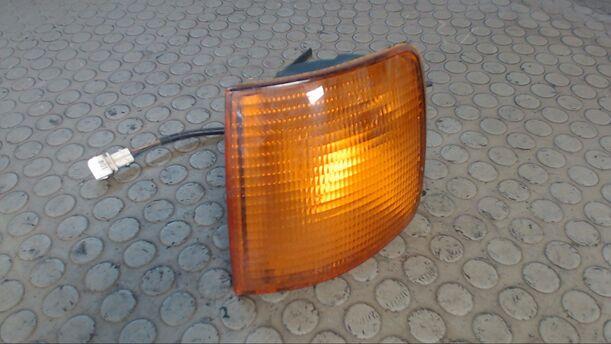 Foto: BLINKER VORN LINKS eines VW Passat Variant 1.9 Exclusive