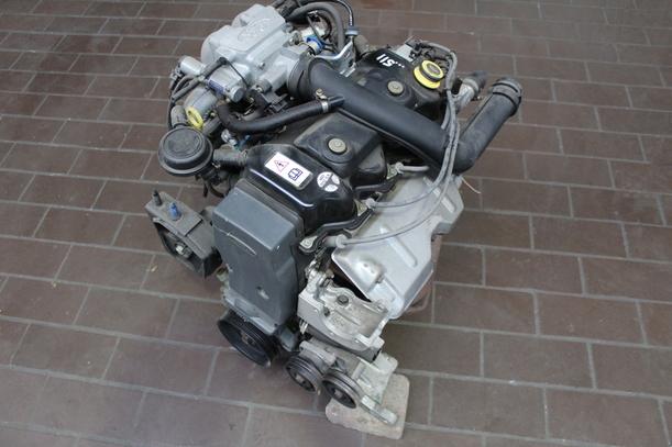 Foto: MOTOR  F4B (33000km) eines Ford Escort Classic
