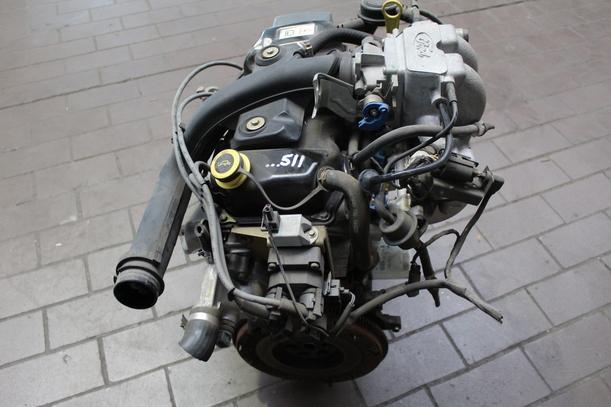 Foto: MOTOR  F4B (33000km) eines Ford Escort Classic