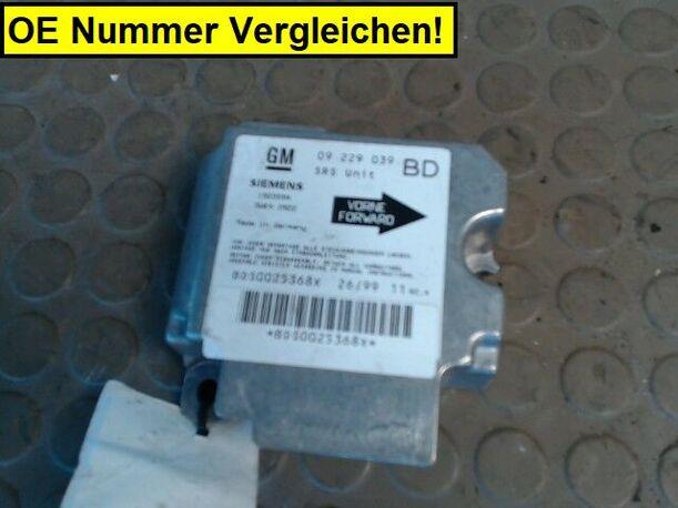 Foto: AIRBAGSTEUERGERÄT eines Opel Vectra 2.0