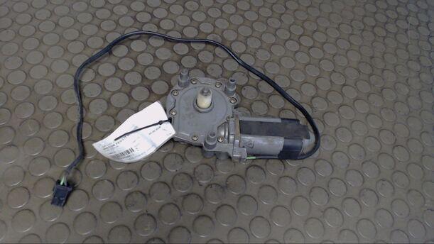 Foto: FENSTERHEBERMOTOR VORN LINKS eines Audi A6 2.6