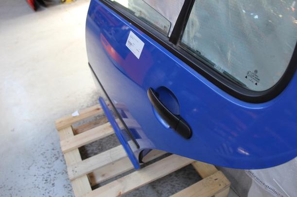 Foto: TÜR HINTEN LINKS eines VW Golf 1.4 Exclusive