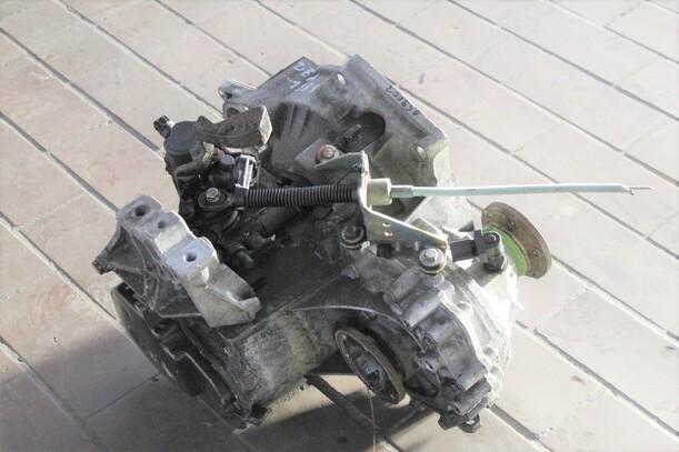 Foto: SCHALTGETRIEBE 5-GANG DEA eines VW Golf 1.9 TDI Classic
