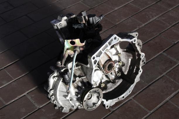 Foto: SCHALTGETRIEBE 5-GANG DEA eines VW Golf 1.9 TDI Classic
