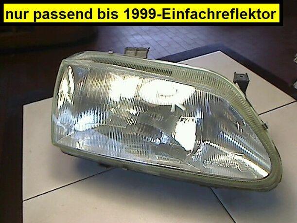 Foto: SCHEINWERFER RECHTS eines Renault Megane 1.6
