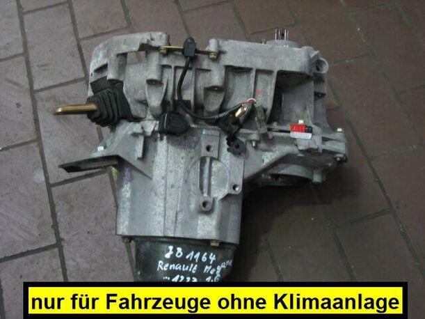 Foto: SCHALTGETRIEBE 5-GANG eines Renault Megane 1.6 Classic