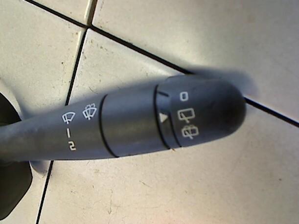 Foto: SCHEIBENWISCHERSCHALTER R eines Renault Clio 1.2