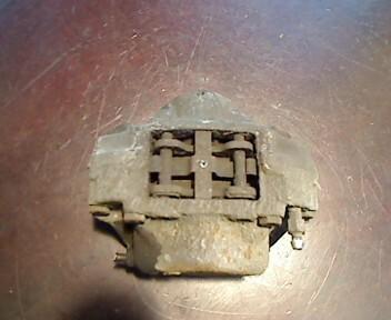 Foto: BREMSSATTEL HINTEN LINKS H L eines Opel Vectra 1.6