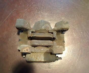 Foto: BREMSSATTEL HINTEN LINKS H L eines Opel Vectra 1.6