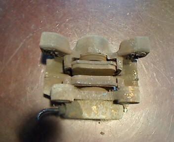 Foto: BREMSSATTEL HINTEN RECHTS H R eines Opel Vectra 1.6
