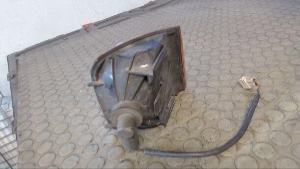 Foto: BLINKER VORNE LINKS eines VW Passat Variant 1.9 Classic