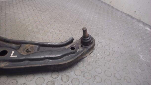 Foto: QUERLENKER VORN LINKS eines Nissan Almera 1.4 S