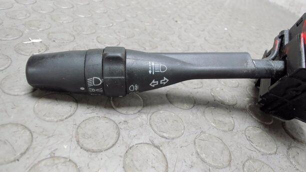 Foto: BLINKSCHALTER/KOMBISCHALTER eines Nissan Almera 1.4 S