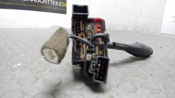 Foto: BLINKSCHALTER/KOMBISCHALTER eines Nissan Almera 1.4 S