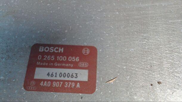 Foto: ABS STEUERGERÄT eines Audi 80 Avant TDI