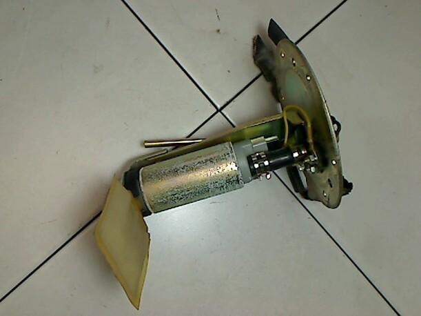 Foto: KRAFTSTOFFPUMPE eines Hdpic Santamo