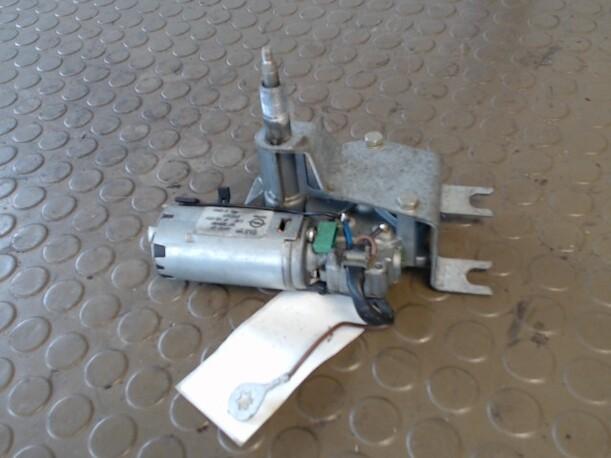 Foto: SCHEIBENWISCHERMOTOR HINTEN eines Opel Vectra 1.6