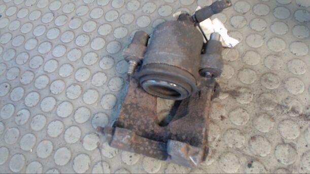 Foto: BREMSSATTEL VORN RECHTS eines VW Golf 1.4