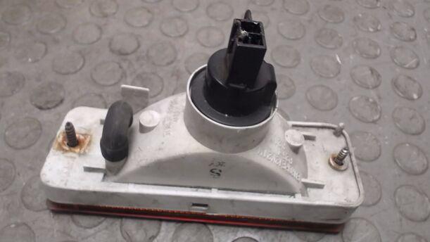 Foto: BLINKER LINKS eines Nissan Micra Classic