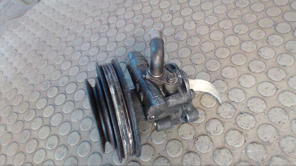 Foto: LENKGETRIEBEPUMPE eines VW Passat Variant 1.8 5V