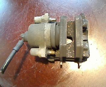 Foto: BREMSSATTEL VL eines Seat Toledo 1.6