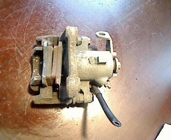 Foto: BREMSSATTEL HINTEN LINKS H L eines Seat Toledo 1.6