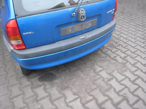 Foto: STOßSTANGE / STOSSFÄNGER HINTEN eines Opel Corsa 16V Classic