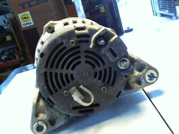 Foto: LICHTMASCHINE eines Opel Corsa 16V
