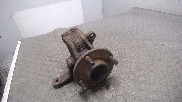 Foto: ACHSSCHENKEL VORNE LINKS eines Ford Sierra Turnier CLX
