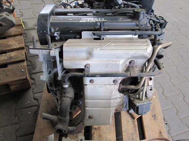 Foto: MOTOR L1F (55000 km) eines Ford Mondeo Turnier Classic