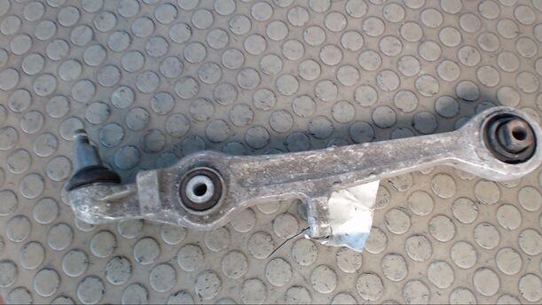 Foto: QUERLENKER UNTEN VORN RECHTS eines VW Passat Variant 1.8 5V
