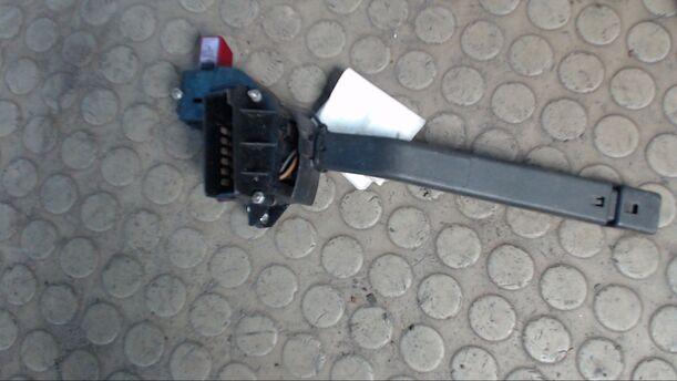 Foto: BLINKERSCHALTER eines Ford Transit 100 D CLX