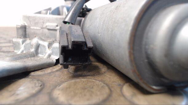 Foto: SCHEIBENWISCHERMOTOR HINTEN eines Mitsubishi Carisma 1600