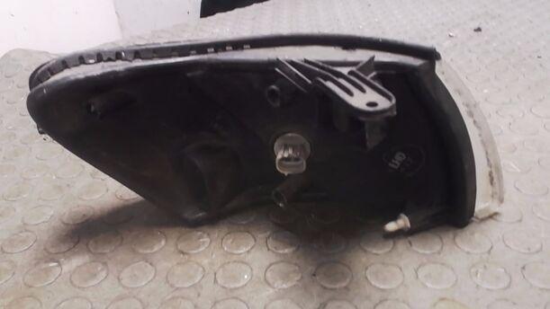 Foto: STANDLICHT LINKS eines Toyota Corolla 1.4 CLX