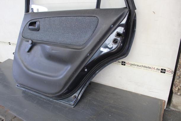 Foto: TÜR HINTEN RECHTS (OHNE SCHEIBE) eines Toyota Corolla 1.4 CLX