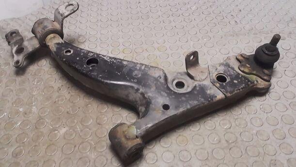 Foto: QUERLENKER VORN LINKS eines Toyota Corolla 1.4 CLX
