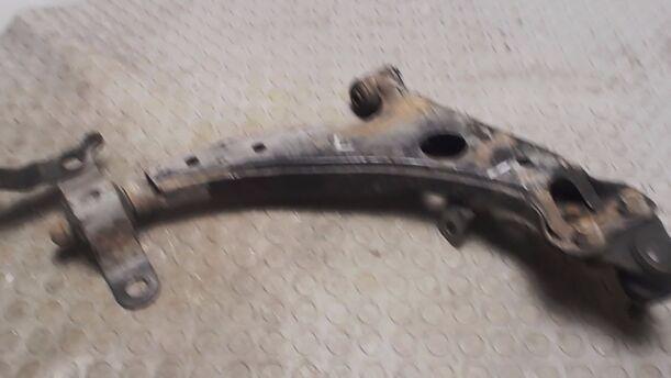 Foto: QUERLENKER VORN LINKS eines Toyota Corolla 1.4 CLX