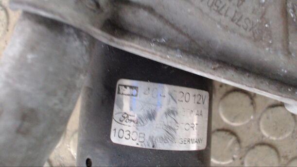 Foto: SCHEIBENWISCHERMOTOR VORN eines Ford Mondeo Turnier TD