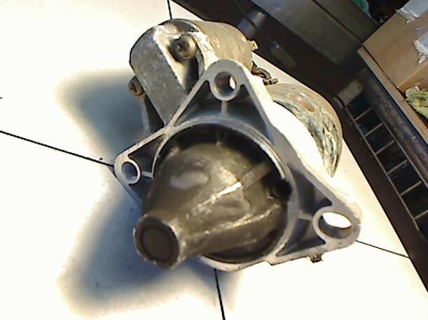 Foto: ANLASSER / STARTER eines Mazda 626 2.0i S