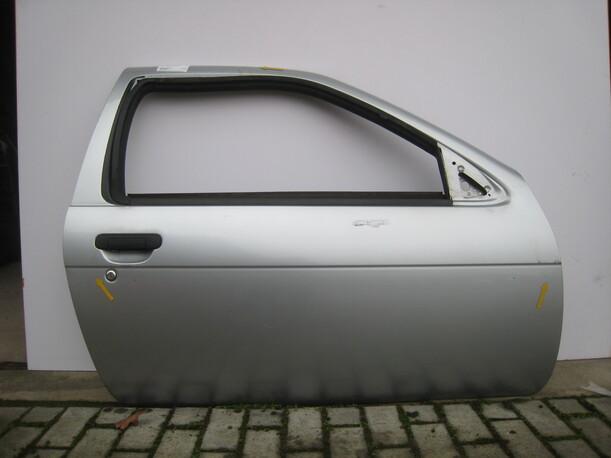 Foto: TÜR VORNE RECHTS (2/3-Türer) eines Nissan Almera 1.4 CLX